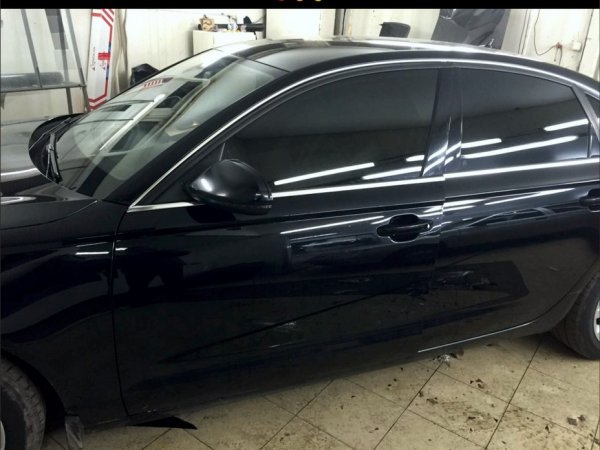 Audi A6 — тонировка двух передних стекол